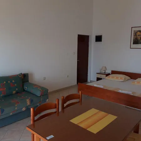 Orange Escape Apartamento Mimice